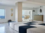 Kouros Hotel And Suites 5