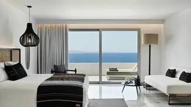 Kouros Hotel and Suites