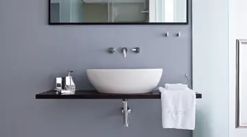 Kouros Hotel and Suites