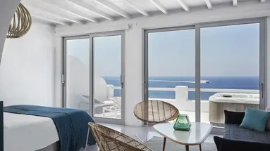 Kouros Hotel and Suites