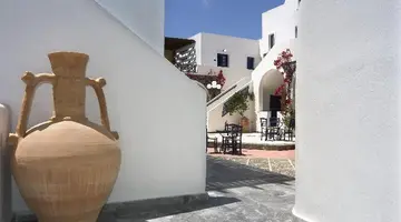 Kouros Village