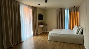 Kraja Hotel