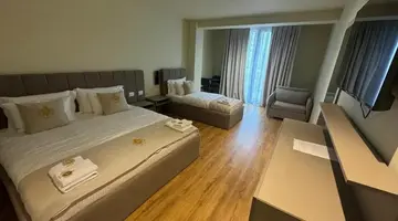 Kraja Hotel