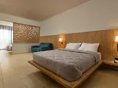Kresten Palace- autohide noprices