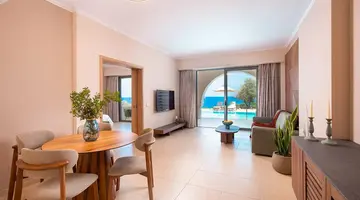Kresten Royal Euphoria Resort