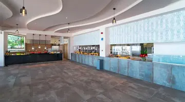 Kresten Royal Euphoria Resort