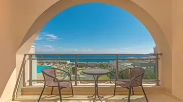 Kresten Royal Euphoria Resort
