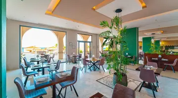 Kresten Royal Euphoria Resort