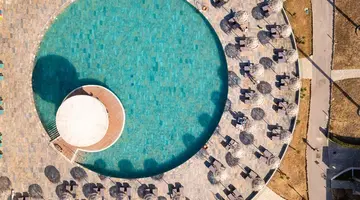 KRESTEN ROYAL EUPHORIA RESORT