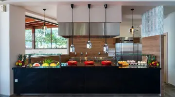 Kresten Royal Euphoria Resort