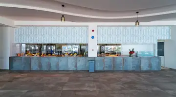 Kresten Royal Euphoria Resort
