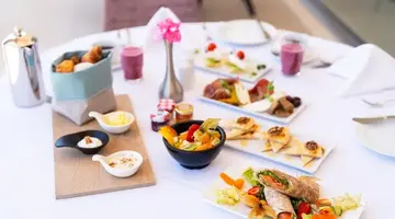 Kresten Royal Euphoria Resort
