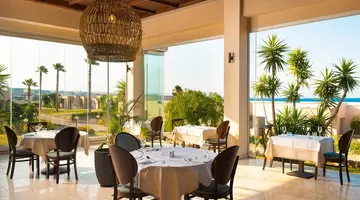 Kresten Royal Euphoria Resort