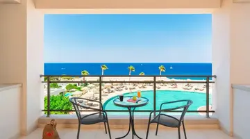 Kresten Royal Euphoria Resort