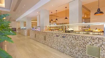 Kresten Royal Euphoria Resort