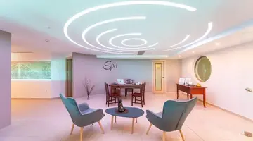 Kresten Royal Euphoria Resort
