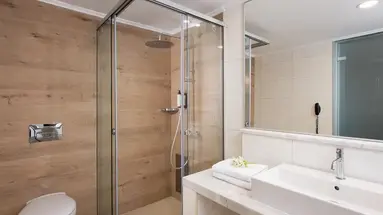 Kresten Royal Euphoria Resort