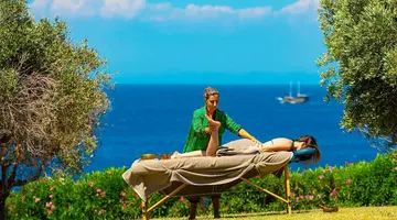 Kresten Royal Euphoria Resort