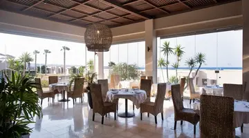 KRESTEN ROYAL EUPHORIA RESORT