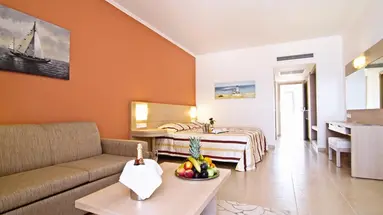 Kresten Royal Euphoria Resort