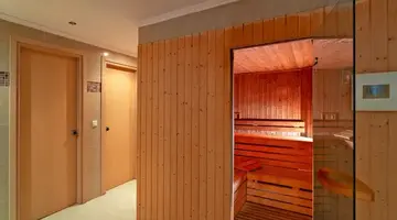 Kresten Royal Euphoria Resort