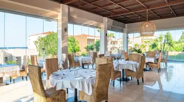 Kresten Royal Euphoria Resort