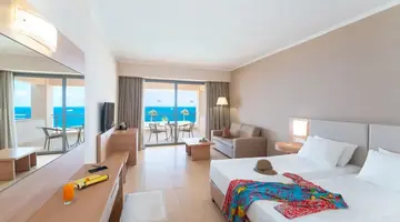 Kresten Royal Euphoria Resort