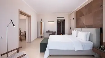 Kresten Royal Euphoria Resort