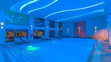 Kresten Royal Euphoria Resort