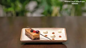 Kresten Royal Euphoria Resort