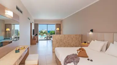 Kresten Royal Euphoria Resort