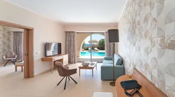 Kresten Royal Euphoria Resort