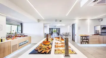 Kriopigi Hotel