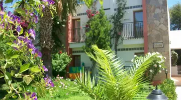 KRISS HOTEL