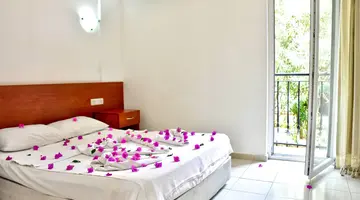 Kriss Hotel