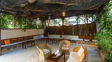 KRISS HOTEL