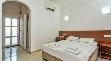 Kriss Hotel