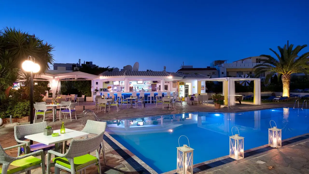 Kristalli Hotel Apartments