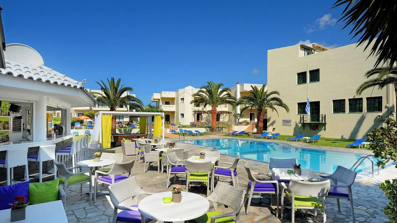 Kristalli Hotel Apartments