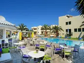 Kristalli Hotel Apartments