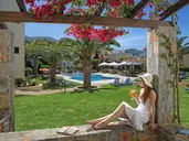 Kristalli Hotel Apartments