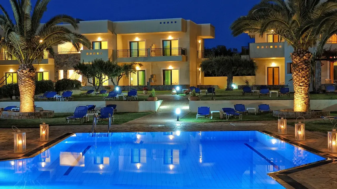 Kristalli Hotel Apartments