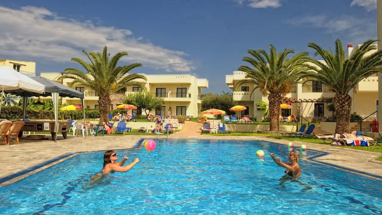 Kristalli Hotel Apartments