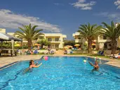 Kristalli Hotel Apartments