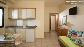 Kristalli Hotel Apts