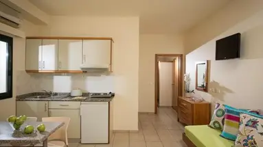 Kristalli Hotel