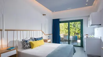 KRISTALLI HOTEL