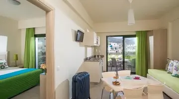 Kristalli Hotel