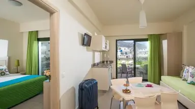 Kristalli Hotel
