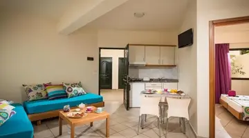 Kristalli Hotel